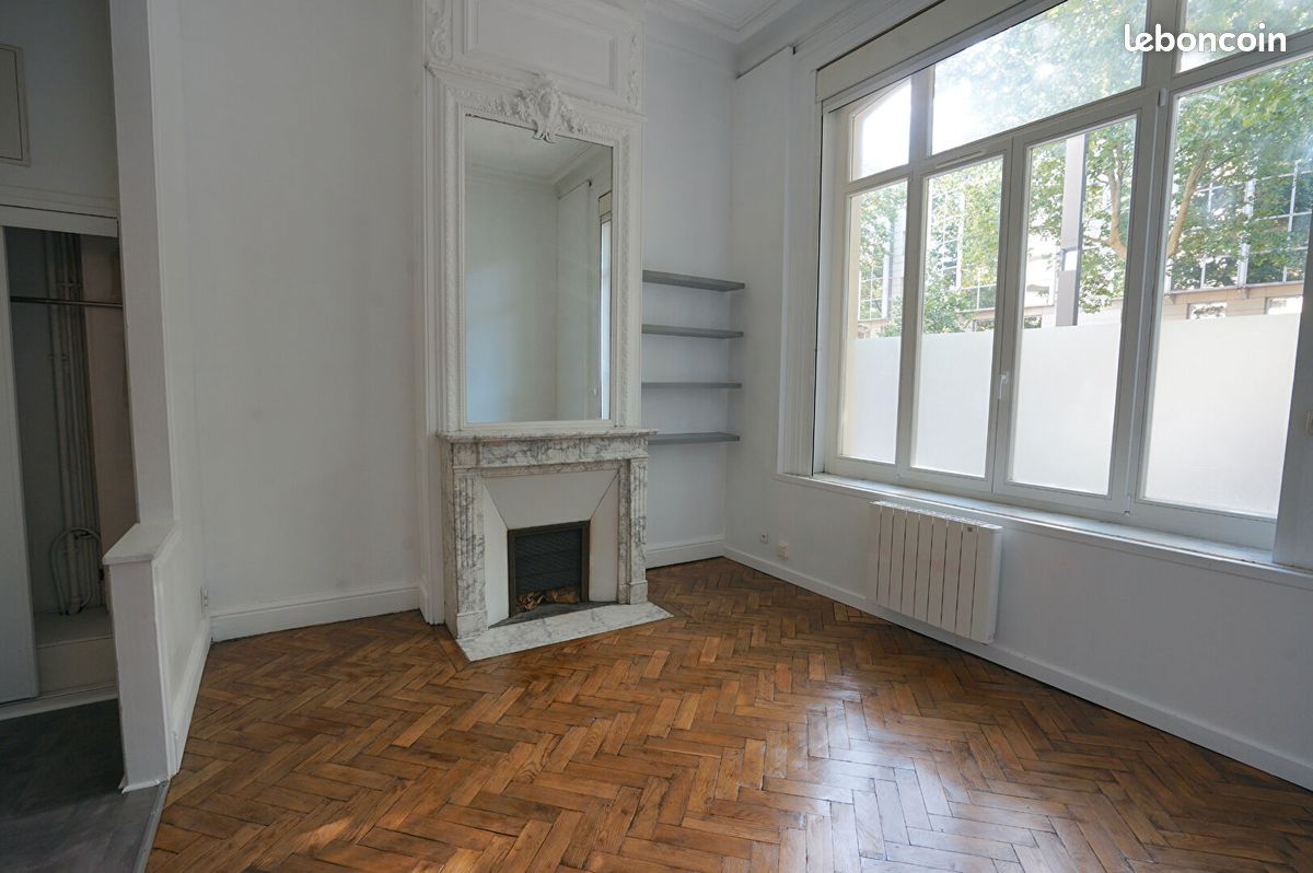 Appartement 1 pièce 25 m² · à Lille · 25 m² · 708 €