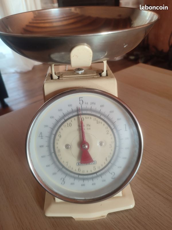 Balance vintage de la marque Terraillon