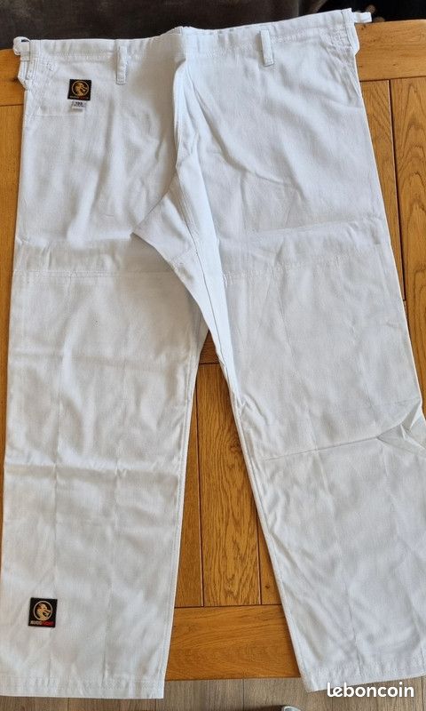 Pantalon De Judo BUDOFIGHT Blanc - 100% Coton - Renfort Genoux - Élastique Et Cordon - Taille 260g/m²