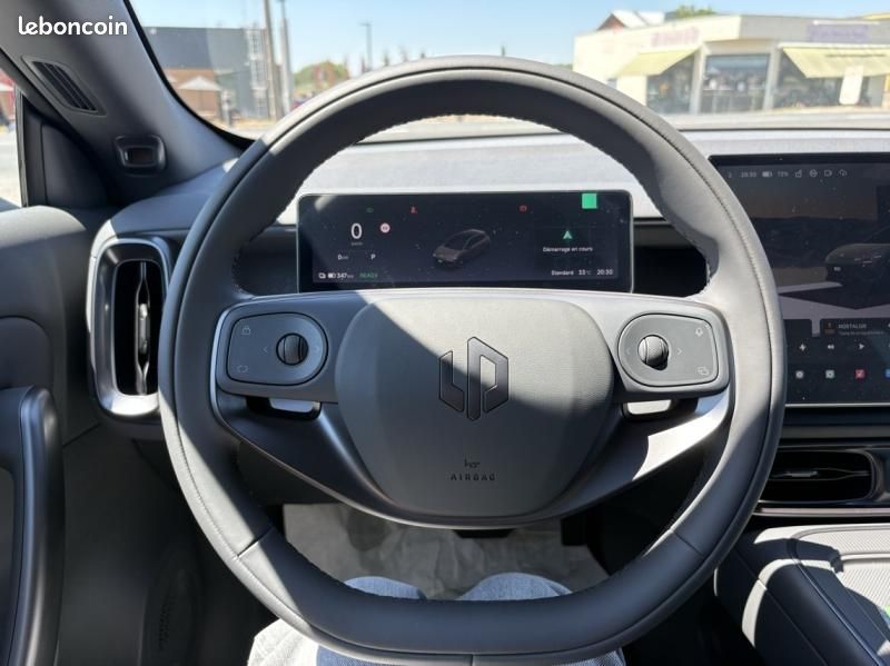 Leapmotor B05 BEV 218ch Pro Max 67,1 kWh Design (image 14)