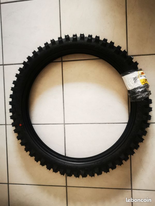 Pirelli scorpion rally race 90/90 R21 (image 1)