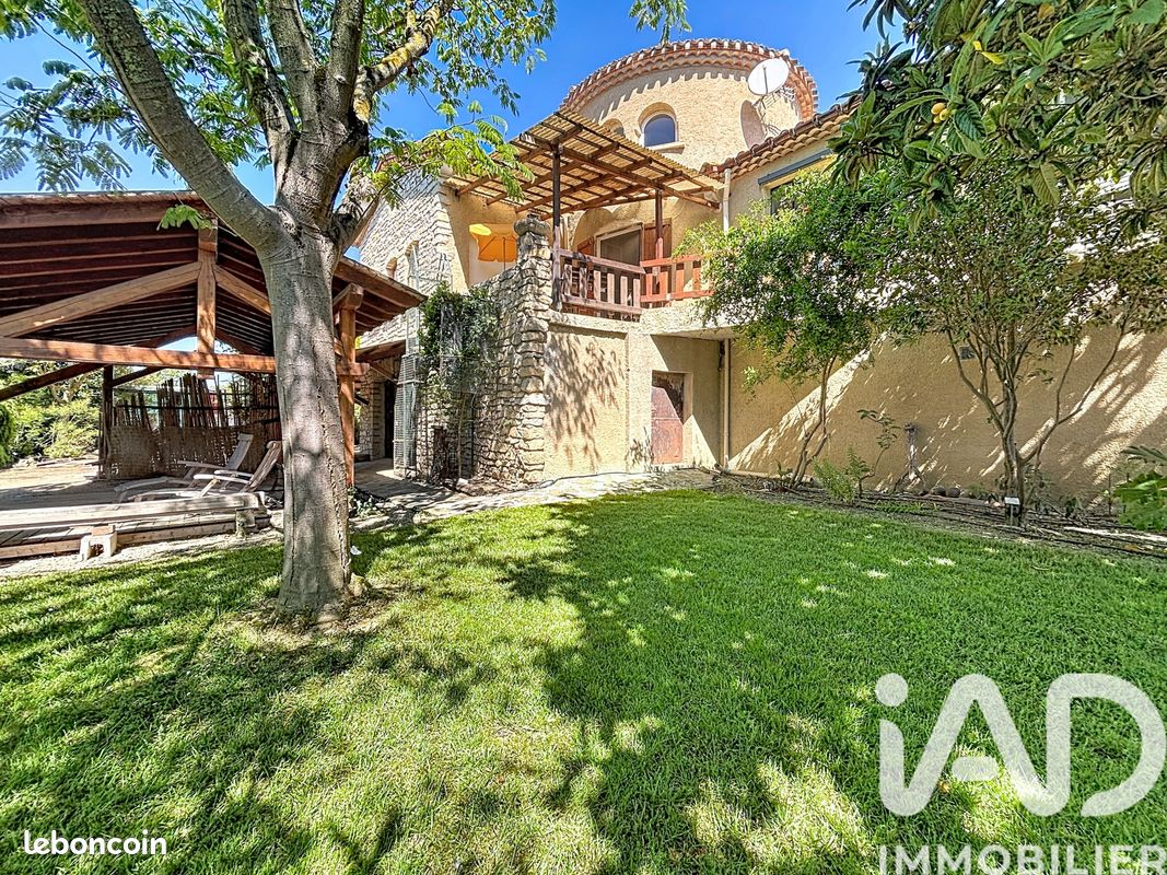 Maison 9 pièces 205 m² · à Limoux · 205 m² · 529 000 €