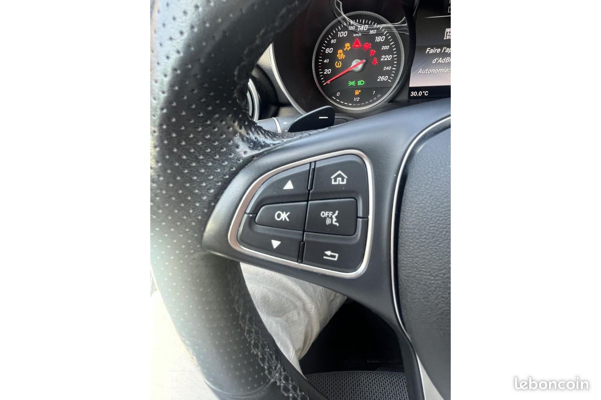 MERCEDES CLASSE C 220 d 2.2 cdi bluetec - 170ch - pack technologie - camera de recul (image 18)