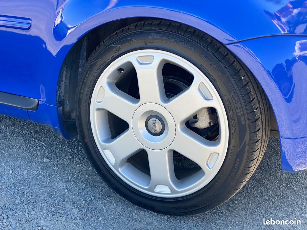 Audi S3 Quattro (8L1) 1.8 i Turbo 210cv / BLEU NOGARO / TOIT OUVRANT / SIÈGES EN CUIR RECARO / VOLANT ALCANTARA (image 27)