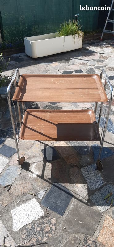 Desserte pliable sur roulettes Année 60 (image 1)