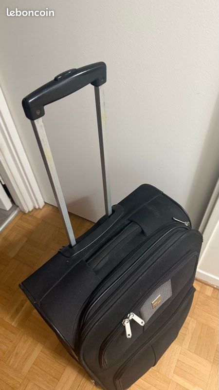 VALISE Delsey 60cm noir tissu (image 3)
