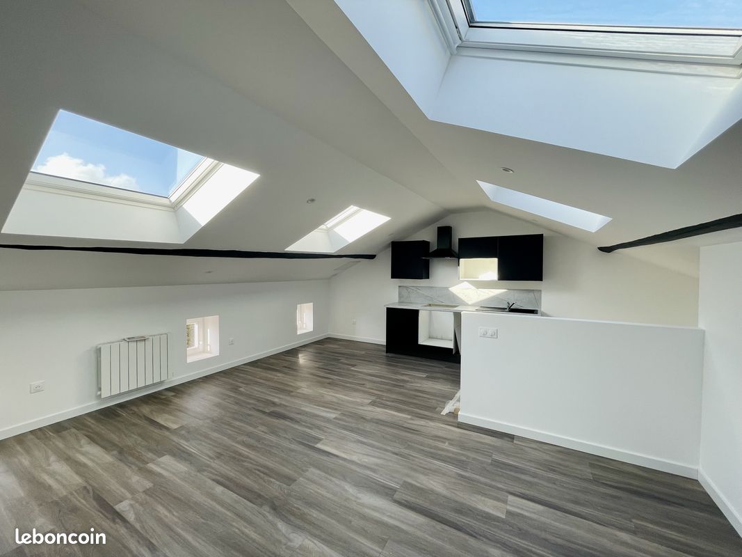 Appartement 3 pièces 70 m² · à Saint-Jean-Bonnefonds · 70 m² · 650 €/mois