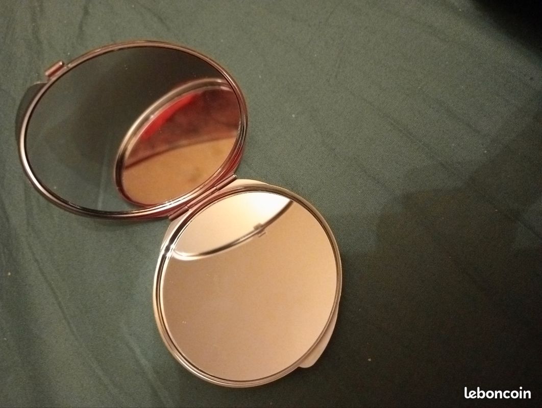 Miroir de poche neuf métal argenté et décor sur imitation porcelaine (image 3)
