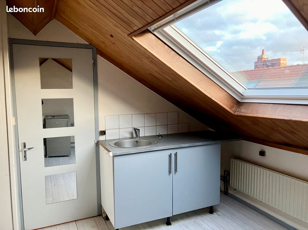 Appartement 1 pièce 16 m² · à Lille · 16 m² · 345 €/mois