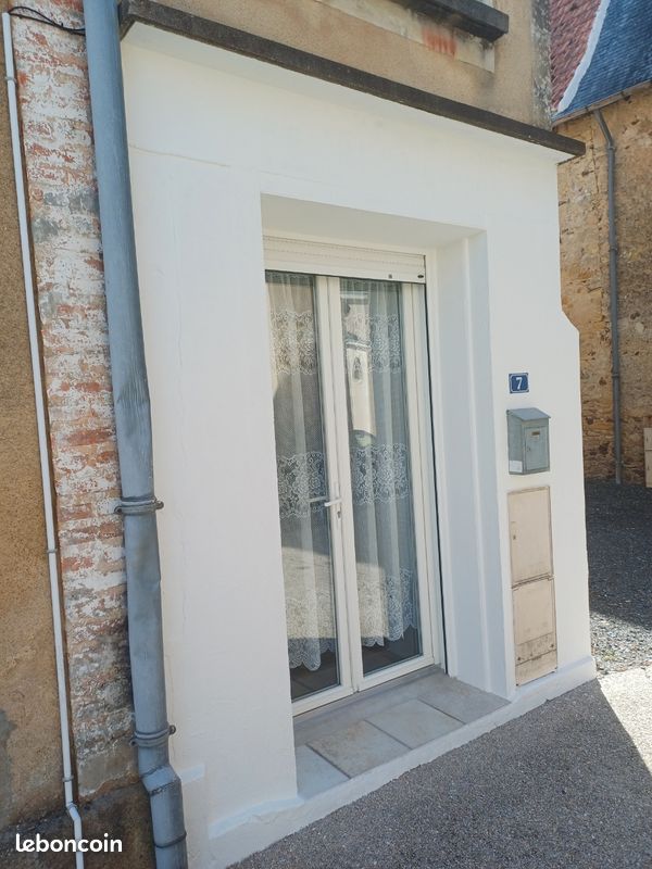 Maison 14 pièces 212 m² · à La Chapelle-d'Aligné · 212 m² · 173 000 €