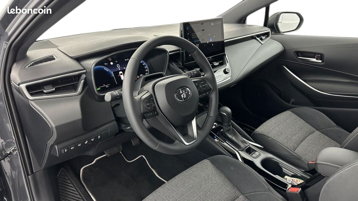 Toyota corolla touring spt 1.8 hybride 140ch design (-14.8%) pack hiver (image 4)