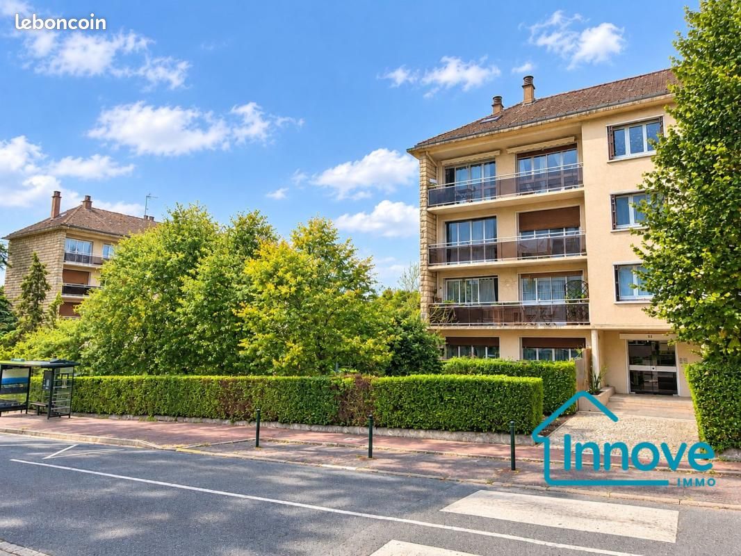 Appartement 5 pièces 72 m² · à La Celle-Saint-Cloud · 72 m² · 250 000 €
