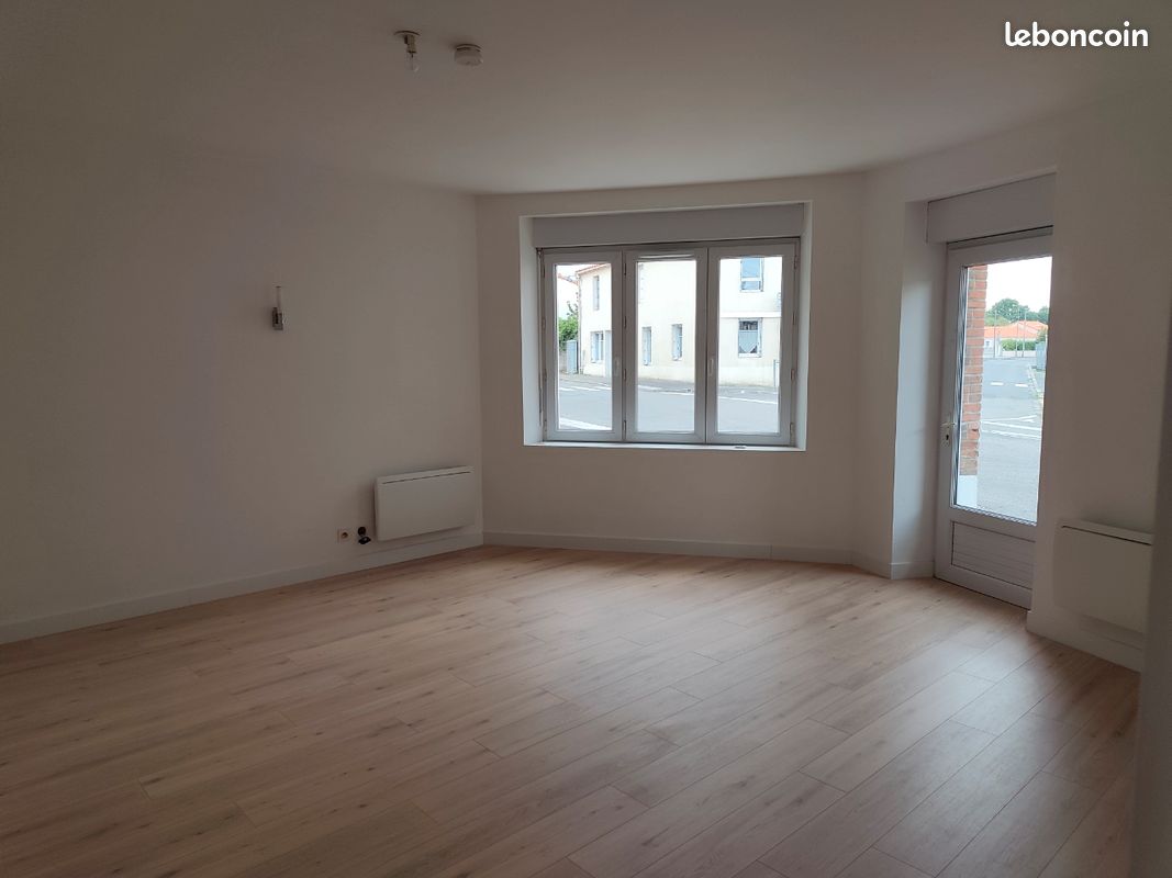 Maison 4 pièces 102 m² · à Saint-Philbert-de-Grand-Lieu · 102 m² · 980 €/mois