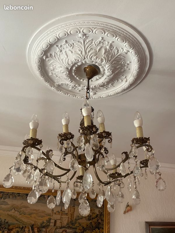 Lustre (image 1)