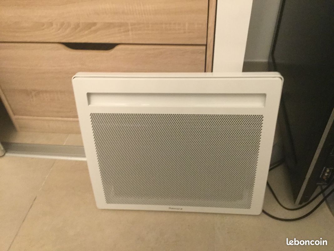 Radiateur mural (image 1)