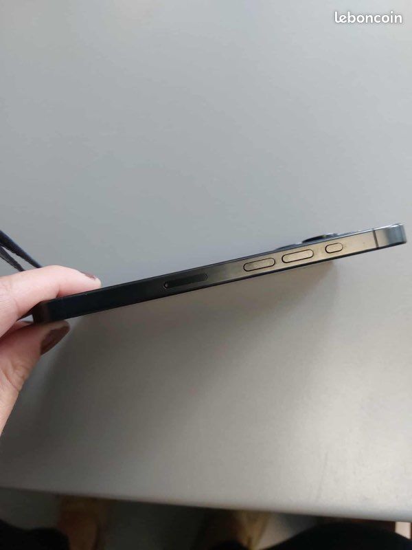 IPhone 15 pro (image 3)