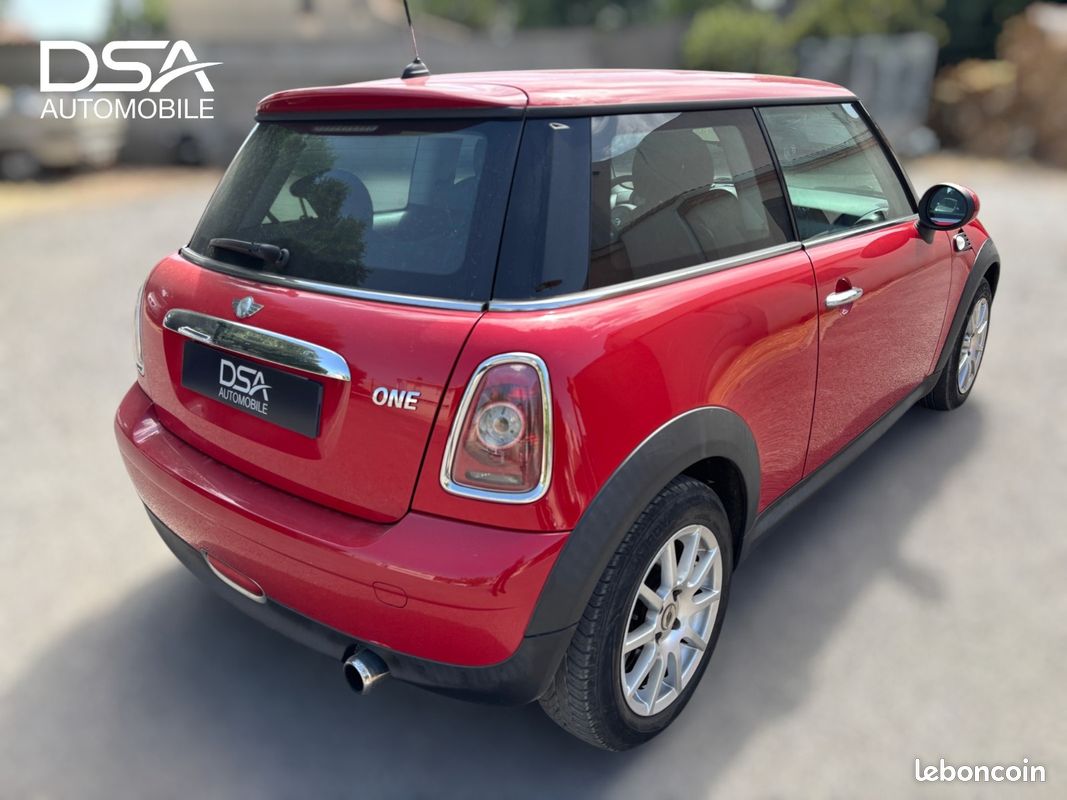 MINI HATCH R56 1.6i - 75 One (image 5)