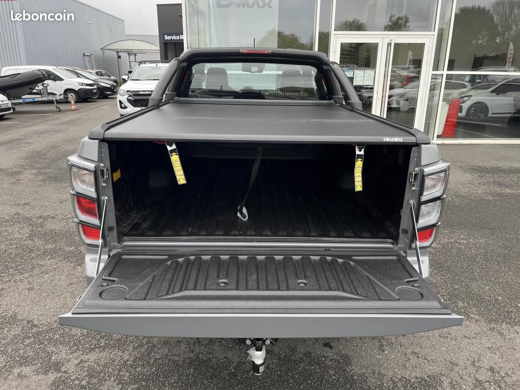ISUZU D-MAX NOUVEAU 2.2 L * 44 724 HT *SPACE NITRO SPORT 2.2 A/T 4x4 MY2026 Euro6e-bis (image 21)