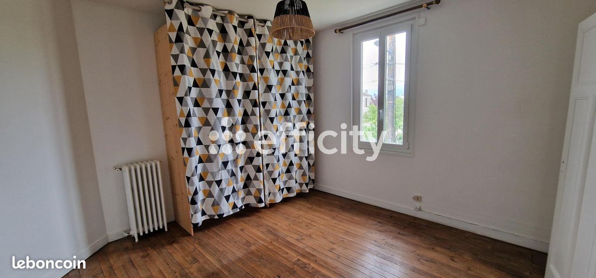 Maison 4 pièces 105 m² - Saint-Yrieix-sur-Charente 16710 (image principale 8)