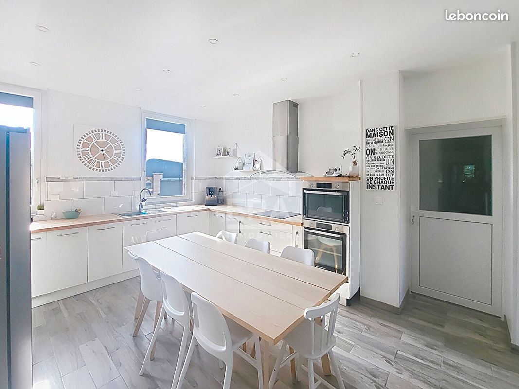 Maison 8 pièces 154 m² · à Avion · 154 m² · 262 000 €