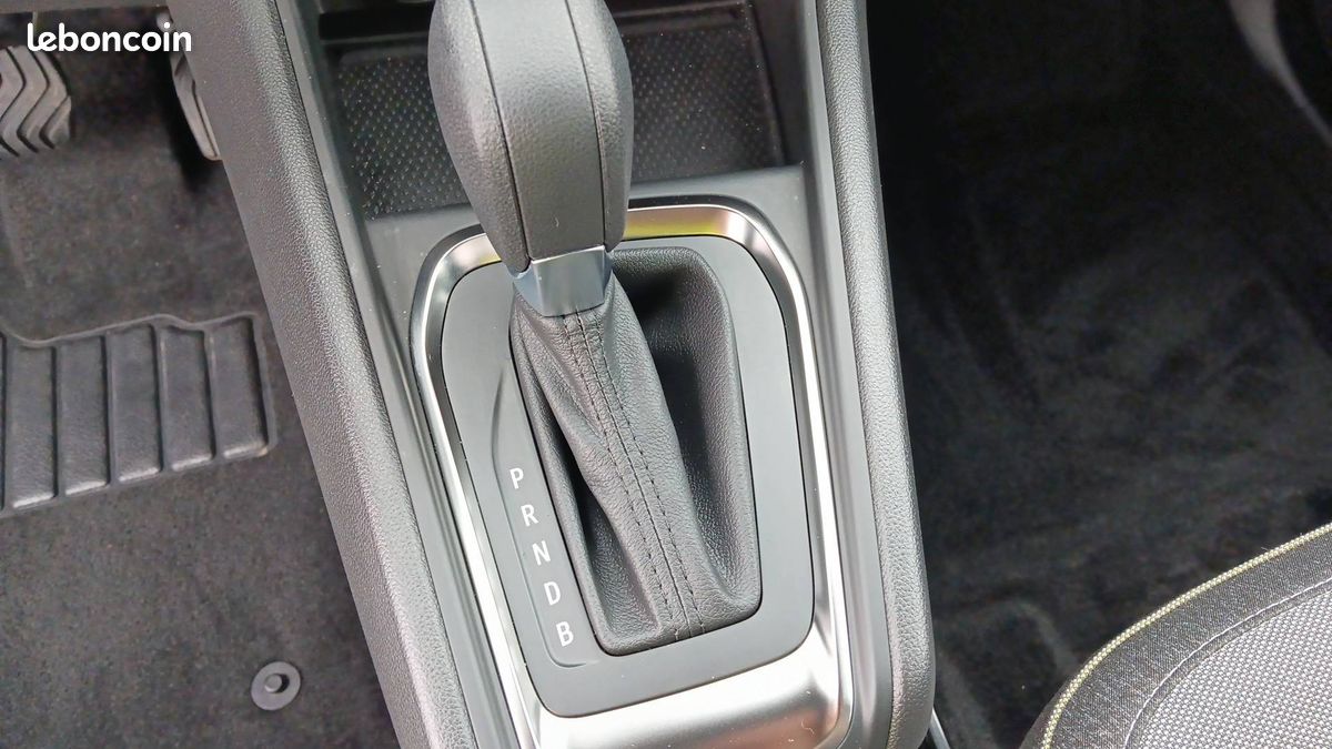 Renault captur e tech full hybrid 145 ch techno (image 16)
