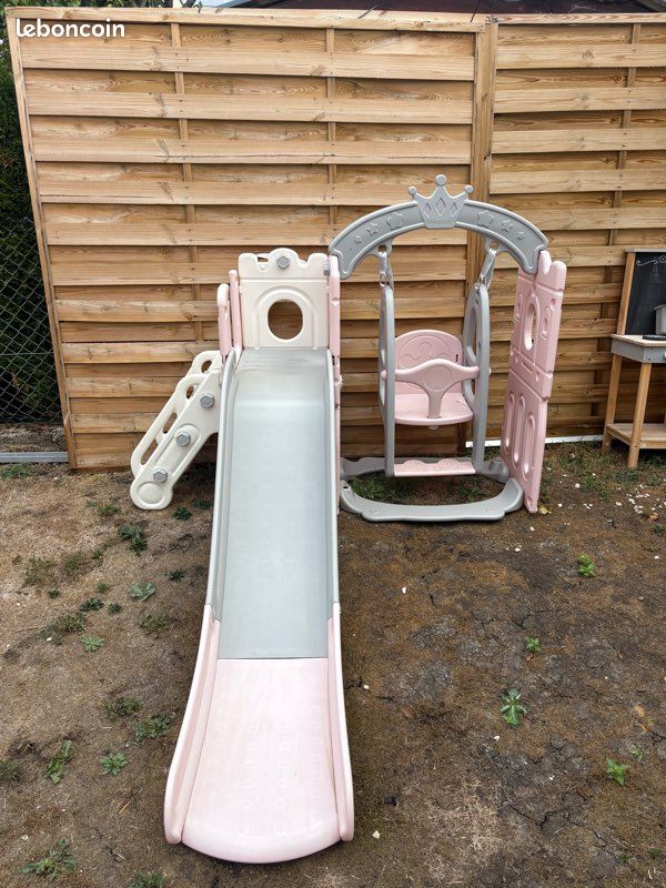 Aire jeux enfant (image 1)