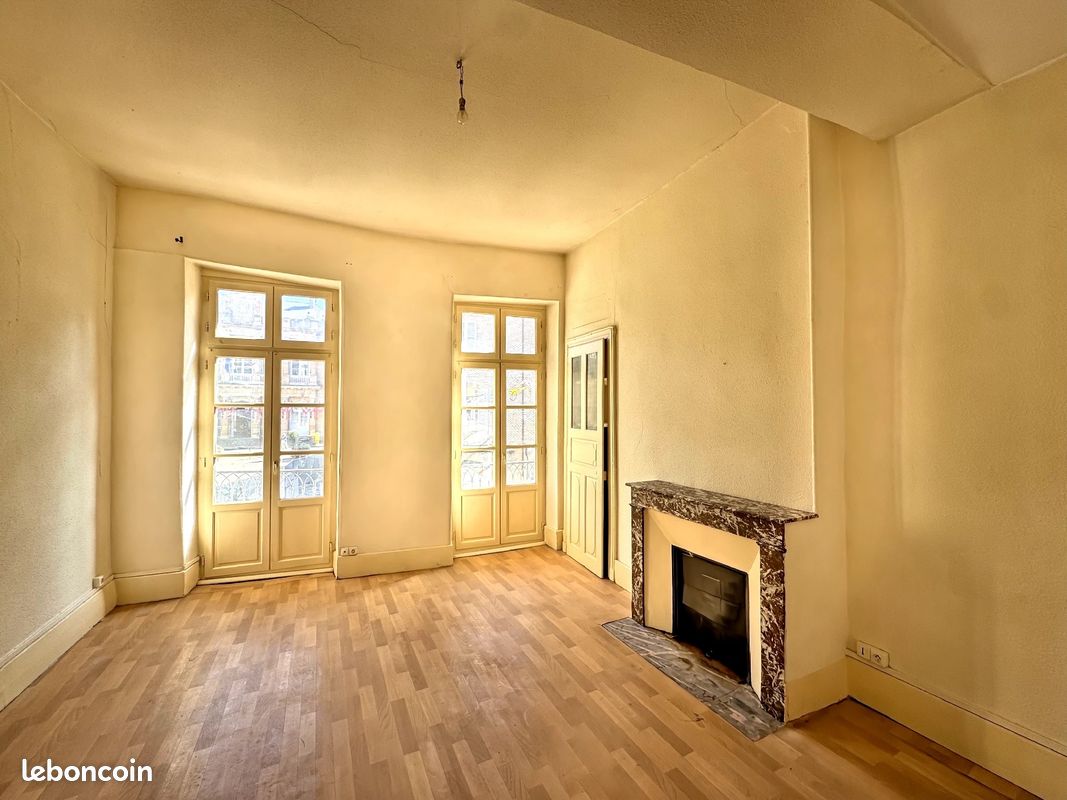 Appartement 4 pièces 65 m² · à Moulins · 65 m² · 600 €/mois