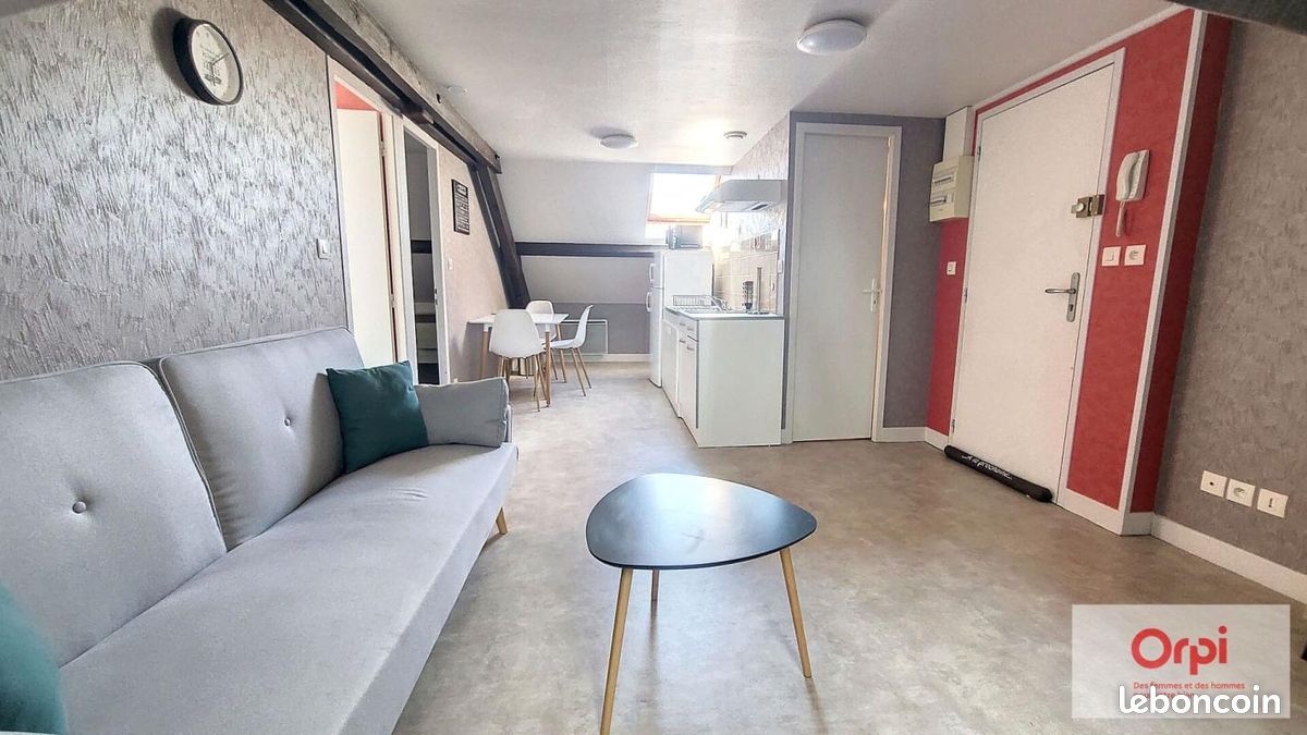 Appartement 3 pièces 30 m² · à Montluçon · 30 m² · 390 €/mois