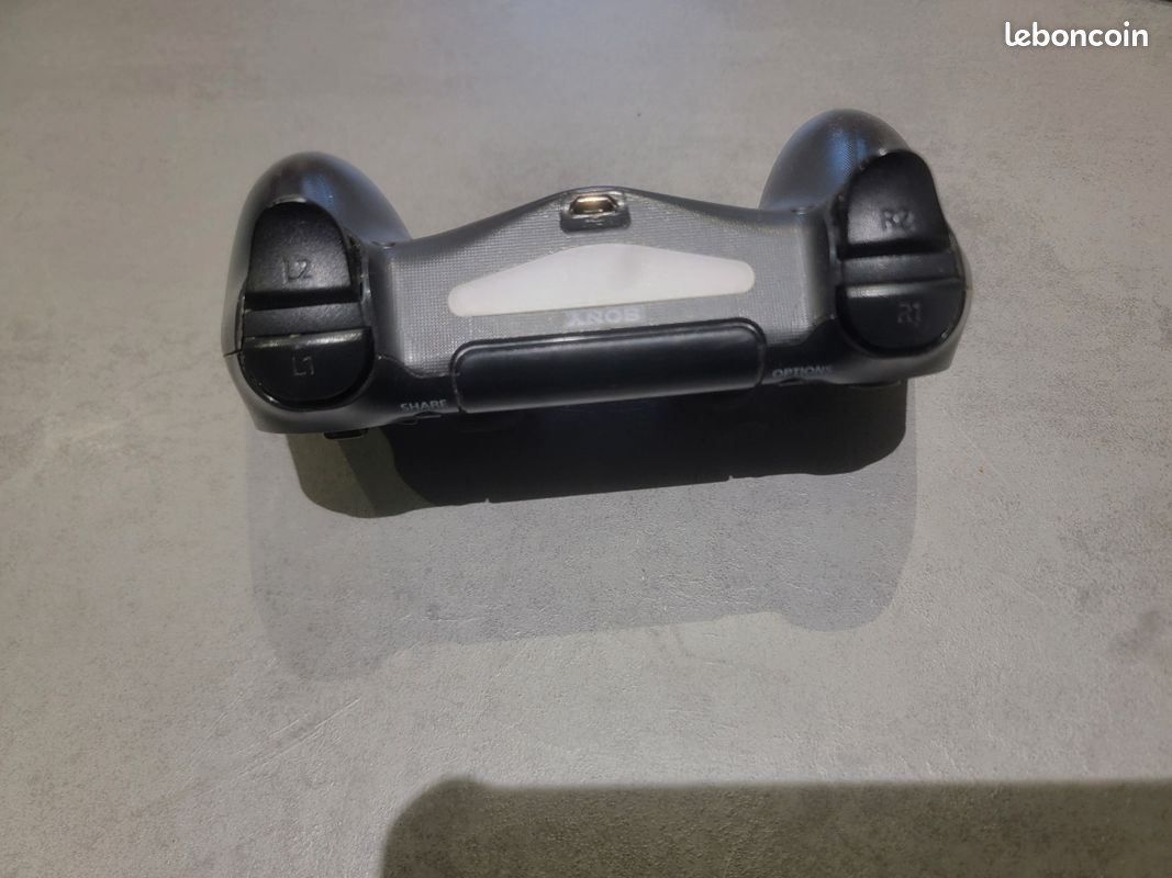 Manette playstation 4 (image 2)