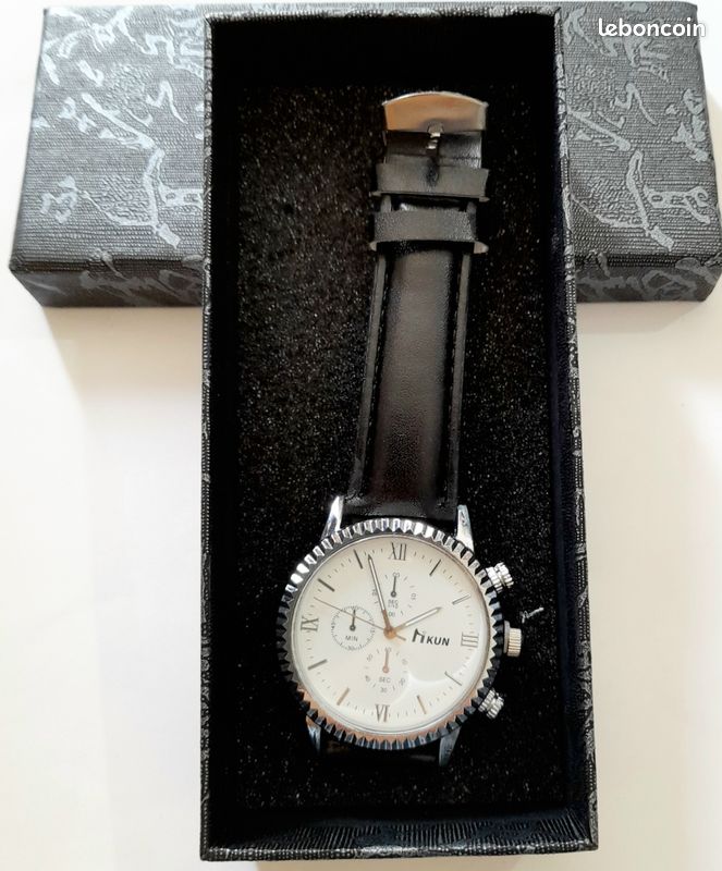 Montre Bracelet Quartz – Modèle N2513, Occasion Homme, Sans Marque, Fonctionnelle