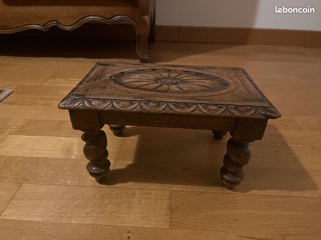 Table d’autel Louis XV (image 1)