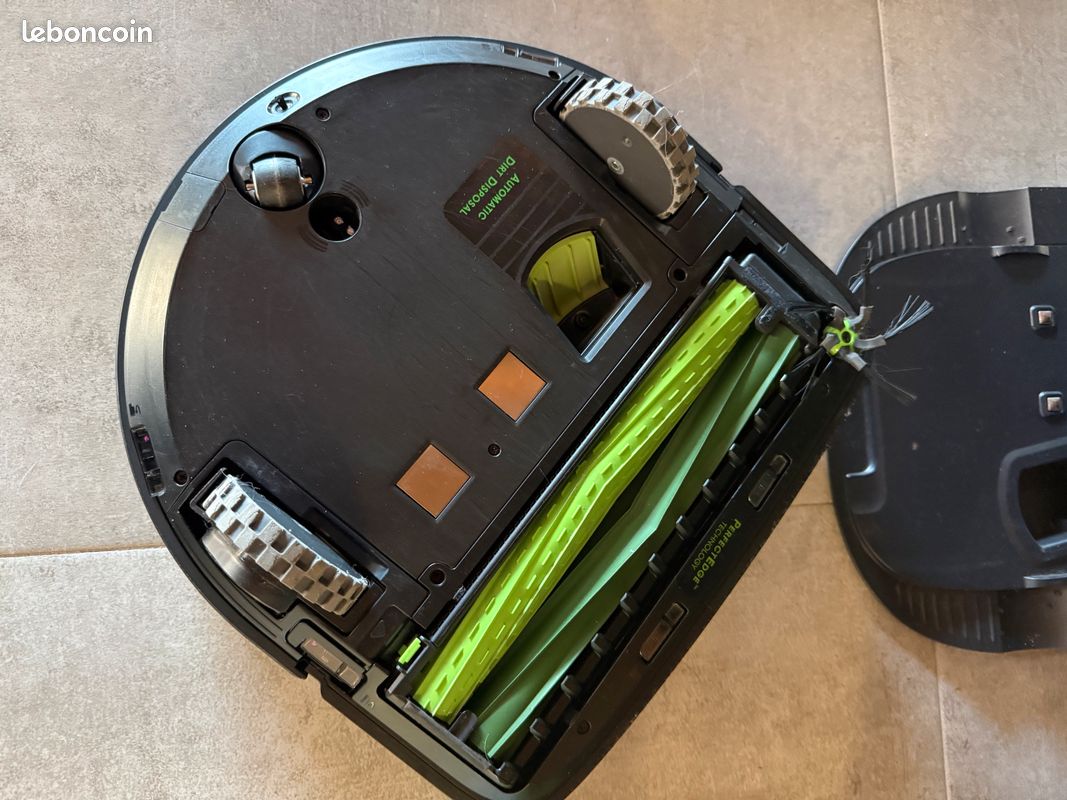 IRobot Roomba s9+ avec station – Très peu utilisé (image 3)