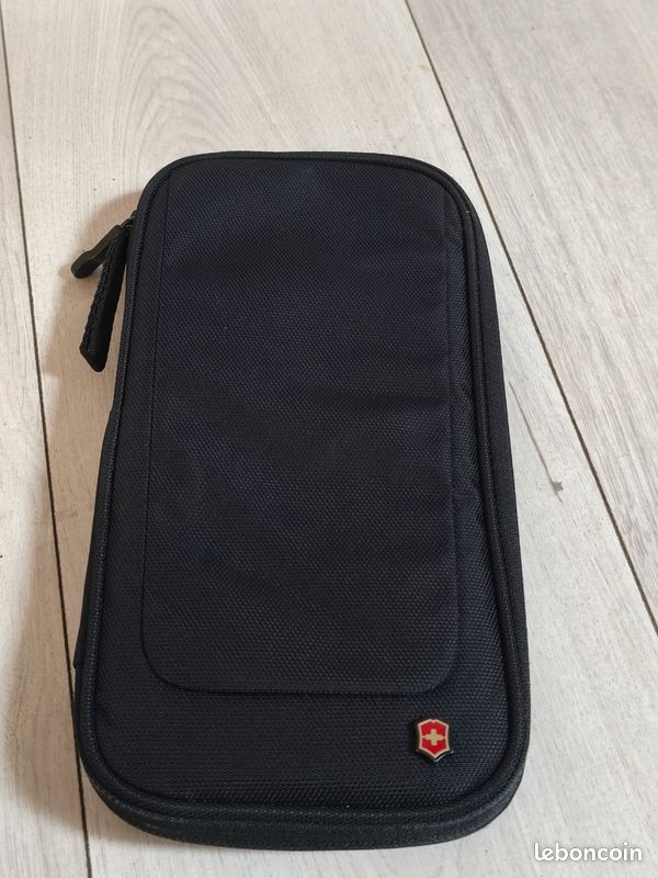 Pochette pour carte bancaire et autre (image 1)