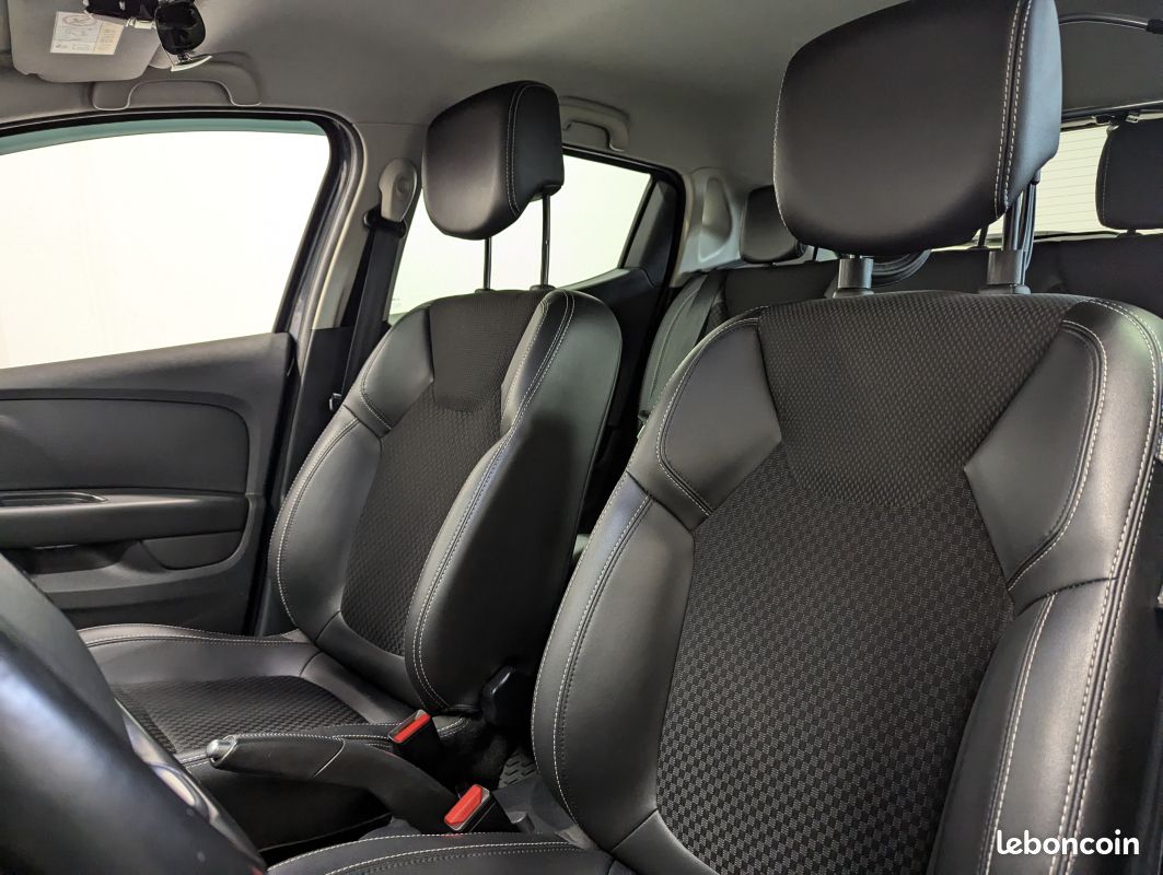 RENAULT Clio IV (2) 1.2 TCE 120 ENERGY INTENS (image 19)