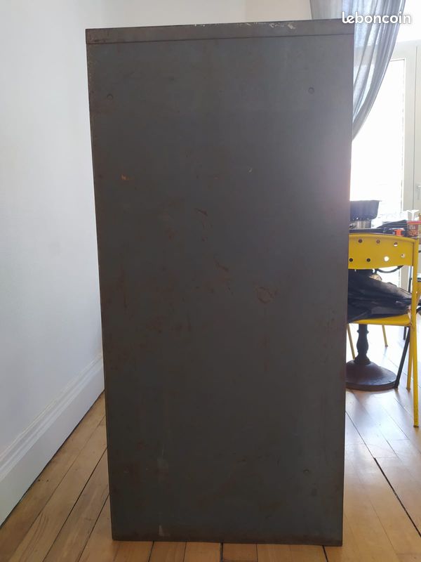 Meuble metallique style industriel vintage (image 3)