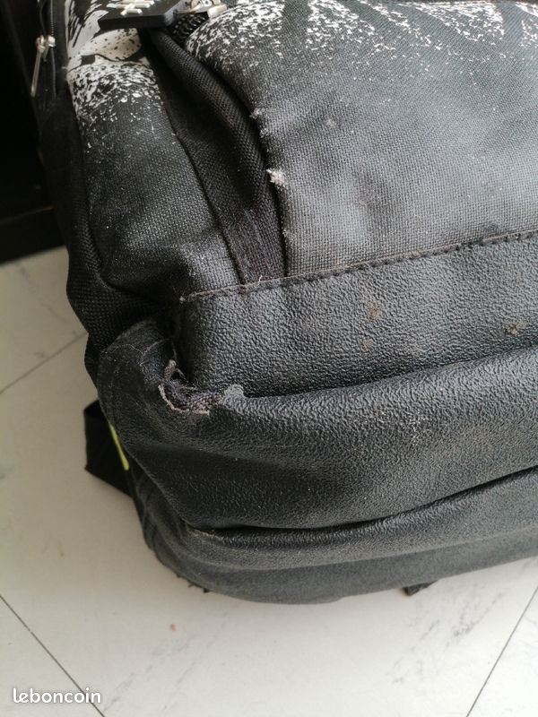 Cartable type sac a dos (image 3)