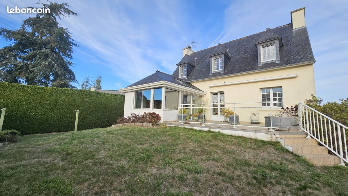 Maison 7 pièces 123 m² · à Binic-Étables-sur-Mer · 123 m² · 410 800 €