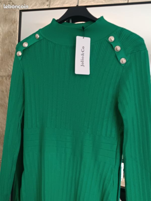 Robe (image 3)