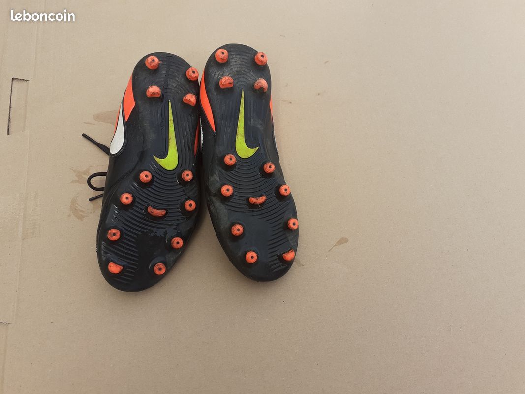Chaussures de foot Nike tiempo (image 2)