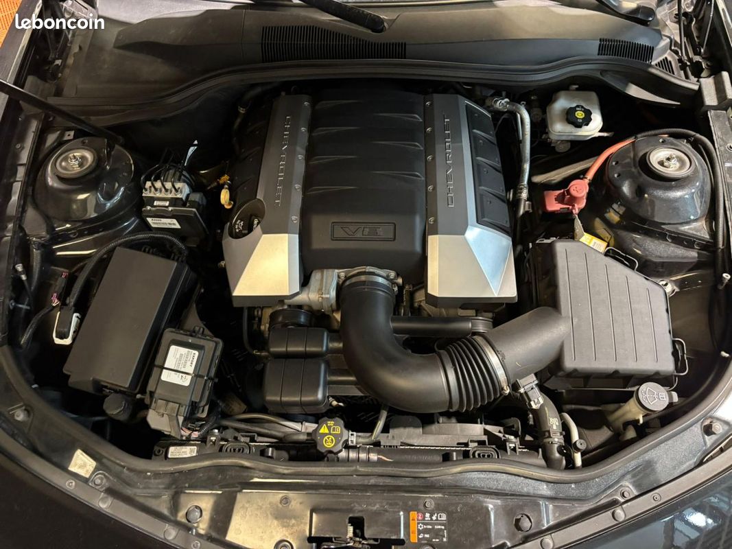 CHEVROLET CAMARO Coupé 6.2 V8 - 400CV 2012 - 45th ANNIVERSARY - PACK CARBONNE INTERIEUR - LIGNE SUR MESUR (image 37)