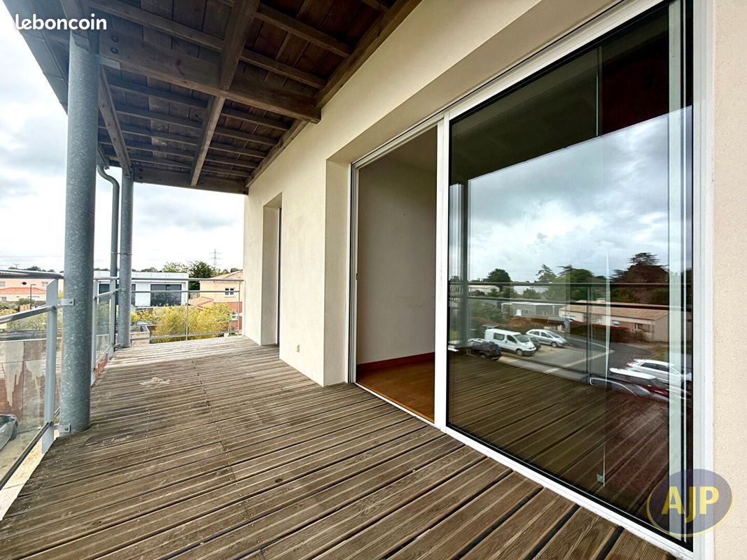 Appartement 3 pièces 82 m² · à Sainte-Pazanne · 82 m² · 218 530 €