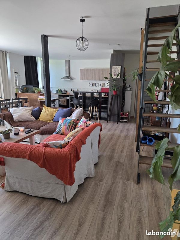 Maison 4 pièces 90 m² · à Saint-Quentin · 90 m² · 880 €/mois