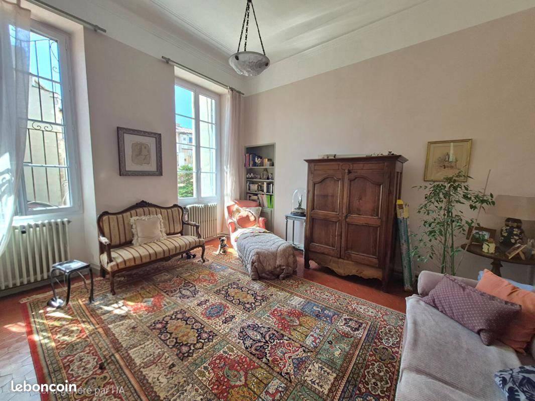 Appartement 6 pièces 161 m² · à Marseille · 161 m² · 550 000 €