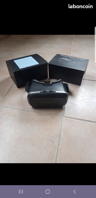 Casque de Réalité Virtuelle (image 2)