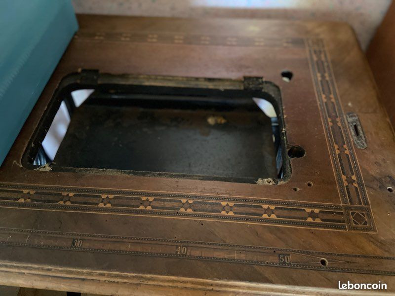 Table de machine à coudre (image 3)