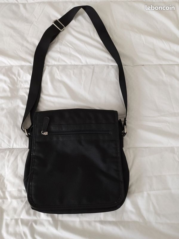 Sac à mains bandoulière B Blake (image 2)