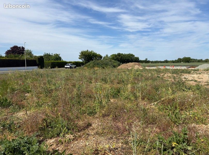 Terrain 474 m² Saint Jean De Liversay · à Saint-Jean-de-Liversay · 78 200 €