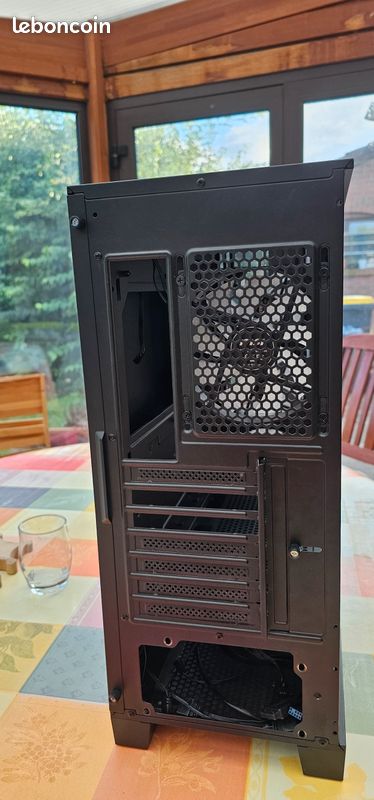 Boîtier PC Gamer MSI MAG Forge 320R Airflow (Boîtier SEUL) (image 3)