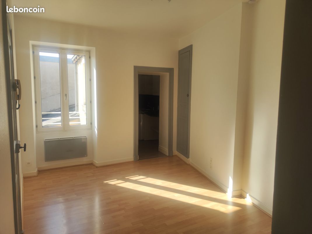 Appartement 2 pièces 32 m² · à Châteauroux · 32 m² · 430 €