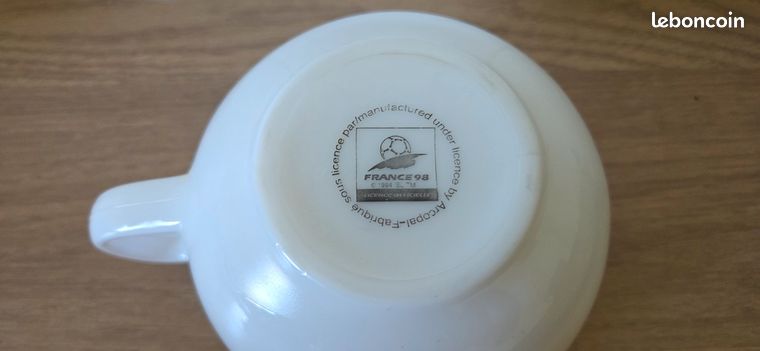 Tasse Coupe Du Monde France 98 – Footix – Arcopal – Publicitaire – État Neuf